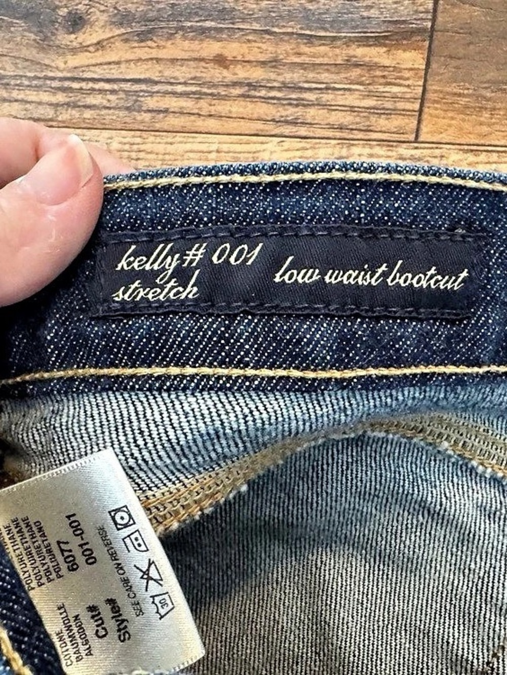 Citizens of Humanity Kelly #001 Low Waist Bootcut Jeans Sz 29 - Picture 5 of 7
